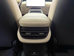 NIO ET5 75kWh - ფოტო 17
