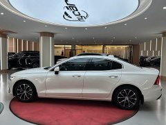 Volvo S60 2022 B4 Smart Luxury Edition - ფოტო 8