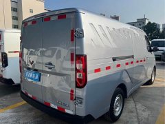 Wuling Yangguang 2024 300km Comfort Passenger Van 60kW - ფოტო 6