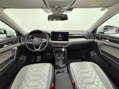 Volkswagen Taos 280TSI FWD Luxury Plus Advanced Edition - ფოტო 14