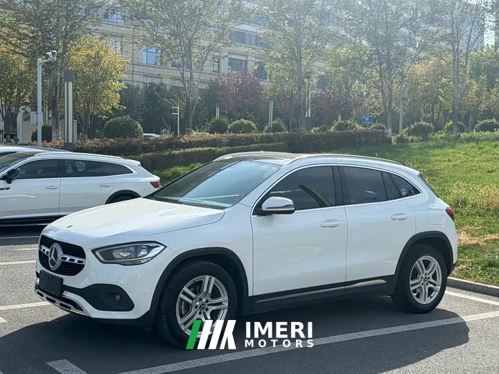 Mercedes-Benz GLA 2020 GLA 180 - ავტომობილი ჩინეთიდან