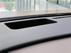 Li Auto i8 Standard Edition - ფოტო 14