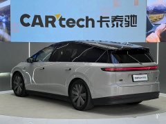 Li Auto i8 Standard Edition - ფოტო 20
