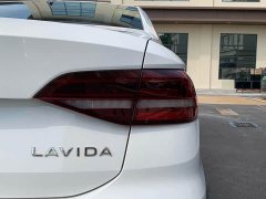 Volkswagen Lavida 1.5L Automatic Comfort - ფოტო 11