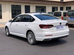 Volkswagen Lavida 1.5L Automatic Comfort - ფოტო 6