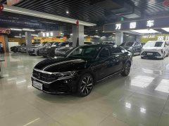 Volkswagen Passat 380TSI Luxury - ფოტო 1