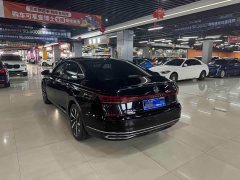Volkswagen Passat 380TSI Luxury - ფოტო 5