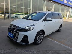 Buick GL8 Land Business Class Smart Edition - ფოტო 1