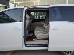 Buick GL8 Land Business Class Smart Edition - ფოტო 11