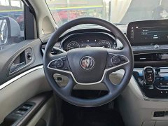 Buick GL8 Land Business Class Smart Edition - ფოტო 15