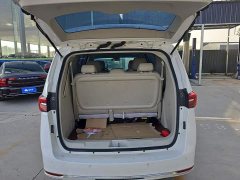 Buick GL8 Land Business Class Smart Edition - ფოტო 4