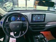 FAW Red Flag E-QM5 2022 431km Charging Comfort Edition - ფოტო 9
