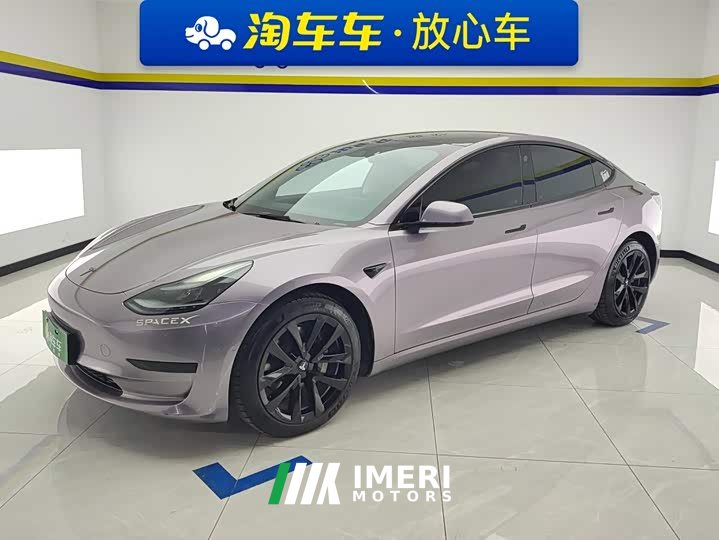 Tesla Model 3 Rear-Wheel Drive