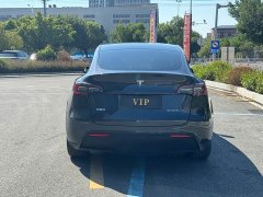 Tesla Model Y Rear-Wheel Drive - ფოტო 5