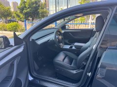 Tesla Model Y Rear-Wheel Drive - ფოტო 7