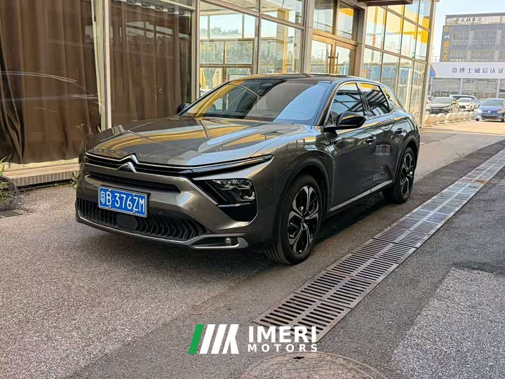 Dongfeng Versailles C5 X 1.6T Leading Excellence Tiger Year Special Edition - ავტომობილი ჩინეთიდან