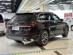 Audi Q7 55 TFSI quattro S line Sport - ფოტო 2