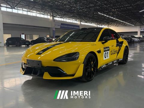 2025 Xiaomi SU7 Ultra - автомобиль из Китая