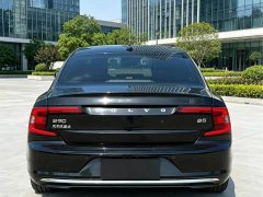 Volvo S90 B5 Inscription Luxury - ფოტო 3