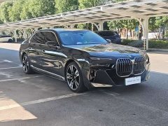 BMW i7 xDrive60L M Sport Package - ფოტო 4