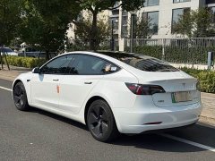 Tesla Model 3 Rear-Wheel Drive - ფოტო 4