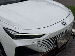 Changan UNI-V 1.5T Sport Edition - ფოტო 4
