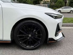 Changan UNI-V 1.5T Sport Edition - ფოტო 5