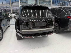 Land Rover Range Rover 3.0 L6 400PS Extended Wheelbase 7-Seater - ფოტო 7