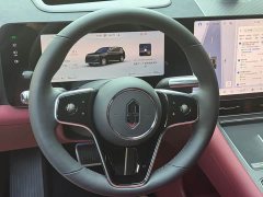 AITO Wenjie M8 Pure Electric Max Five-Seat AWD (192-Channel LiDAR) - ფოტო 12