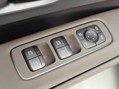 Li Auto i6 2025 Four-Wheel Drive Standard Edition - ფოტო 14