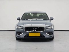 Volvo S60 2024 B4 Smart Luxury Edition - ფოტო 2