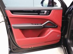 Porsche Cayenne New Energy 2021 Cayenne E-Hybrid 2.0T - ფოტო 10