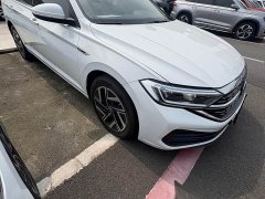 Volkswagen Sagitar 300TSI DSG Flying Edition - ფოტო 5