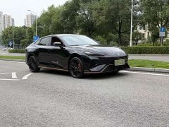 Changan UNI-V Third Generation 2.0T Dynamic Engine Edition - ფოტო 3