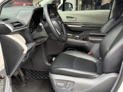 Toyota Sienna 2021 2.5L Hybrid Comfort Edition - ფოტო 7