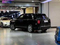 Rolls-Royce Cullinan 2018 Four-Seater - ფოტო 4