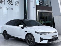 XPeng P5 460E - ფოტო 3