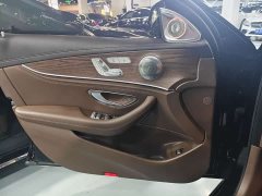 Mercedes-Benz E-Class E 300 L Fashion Edition - ფოტო 8