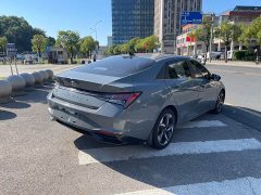 Hyundai Elantra 1.5L CVT Luxury - ფოტო 5