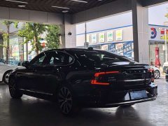 Volvo S90 B5 Inscription Luxury - ფოტო 18