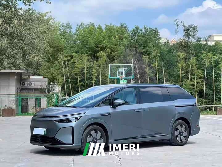 Xpeng X9 Pure Electric 650 Ultra - ავტომობილი ჩინეთიდან