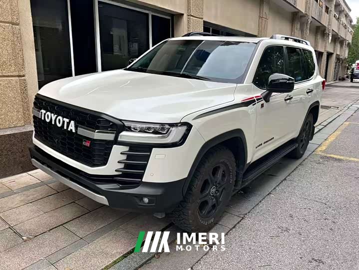 Toyota Land Cruiser (Imported) 3.3T Diesel - ავტომობილი ჩინეთიდან