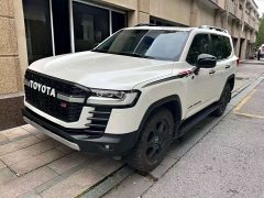Toyota Land Cruiser (Imported) 3.3T Diesel - ფოტო 1