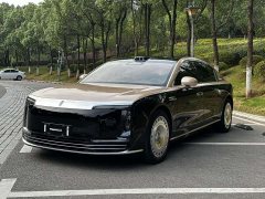 Geely Zun S800 Extended Range Starlight Premium Edition 5-Seater (192-line LiDAR) - ფოტო 1