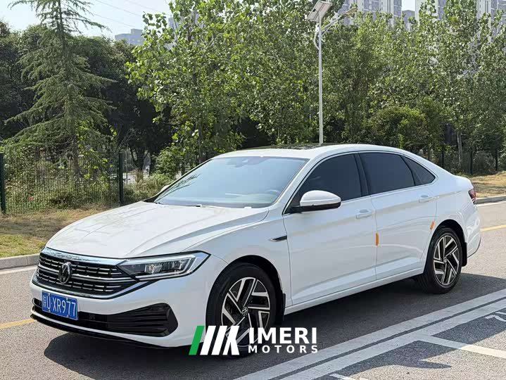 Volkswagen Sagitar 300TSI DSG Excellence Edition - ავტომობილი ჩინეთიდან