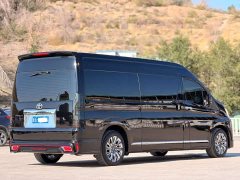 Toyota HIACE 2024 3.5L Automatic - ფოტო 4