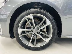 Audi A4L 2020 40 TFSI Fashion Dynamic - ფოტო 3