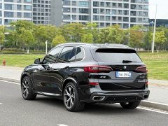 BMW X5 (Imported) xDrive40i M Sport Package Luxury - ფოტო 14