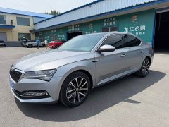 Skoda Superb 2025 TSI280 DSG Prestige - ფოტო 1