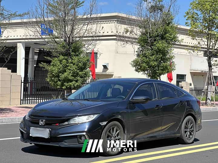 Honda Civic 220TURBO CVT Sport Edition National VI
